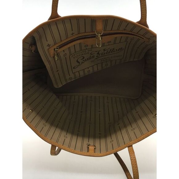 Louis Vuitton Neverfull GM Monogram Tote Bag - Picture 5 of 8